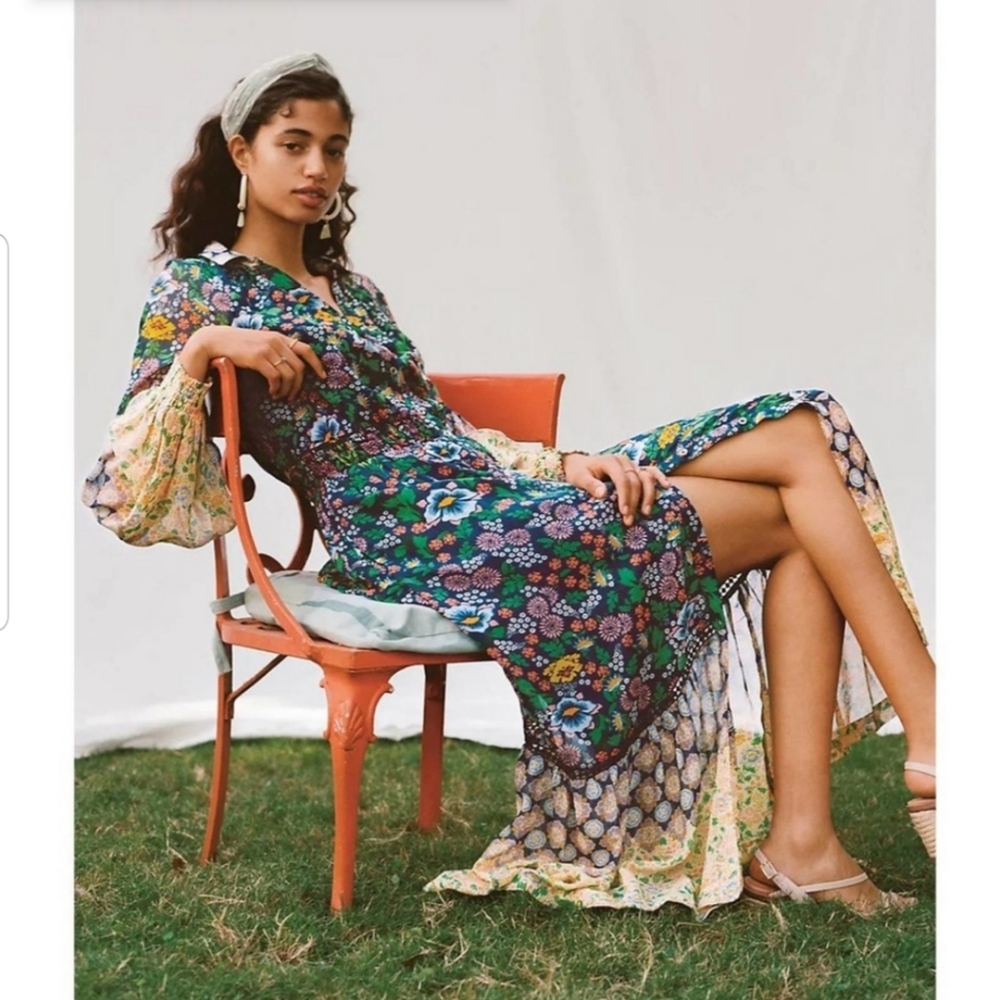ON HOLD. DO NOT BUY!!!Anthropologie Maeve Long Sleeve Scarf Printed Floral